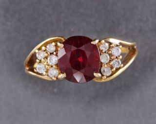 Vintage 18k Yellow Gold Natural Pigeon Blood Ruby Diamond 2.  25 Ctw Ring
