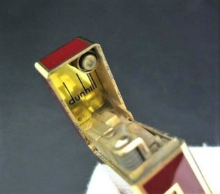 Auth DUNHILL Lacquer & Gold - Plated Rollagas Lighter Red / Gold w Case Vintage 4