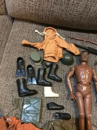 Vintage 1964 Hasbro African American GI Joe Toy Soldier Action Figure W/ Access 11