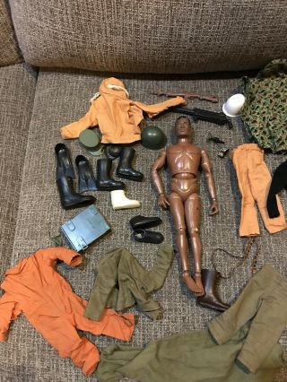 Vintage 1964 Hasbro African American GI Joe Toy Soldier Action Figure W/ Access 12