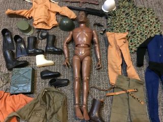 Vintage 1964 Hasbro African American GI Joe Toy Soldier Action Figure W/ Access 2