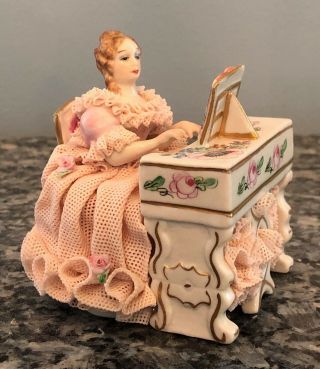 " Irish " Dresden Porcelain Lace Figurine With Lady Playing The Piano " Rosemary "