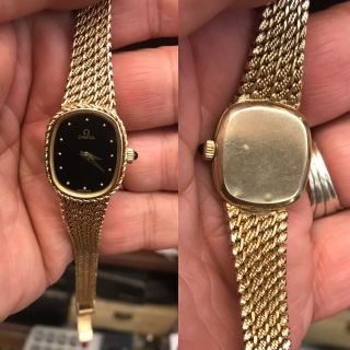 Antique Vintage Solid 9ct Gold Omega Ladis Watch Swiss Made With Sapphire Stone