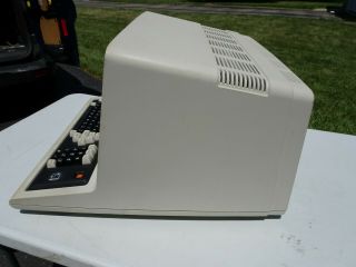 Vintage RADIO SHACK TRS - 80 Model 4 Micro Computer W/Original box. 3