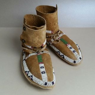 Antique Southern Plains (cheyenne/arapaho?) Beaded High Cuff Moccasins,  19thc.