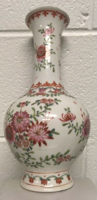 Finely Painted Antique Chinese Famille Rose Qing Porcelain 9” Vase 7