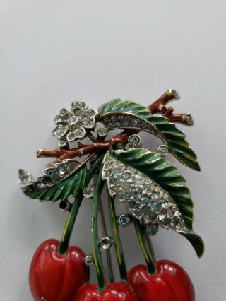 Trifari Pin Clip Vintage Bright Red Cherries Rhinestones Alfred Philippe Brooch 3