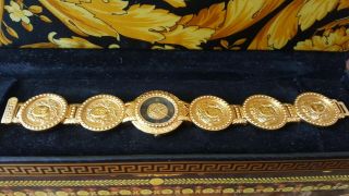 Vintage GIANNI VERSACE SIGNATURE Gold Plated Medusa Head Bracelet Watch w/ box 6