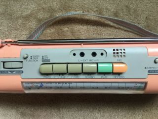 VINTAGE Sharp QT - 50 AM/FM Radio Cassette Player as seen in STRANGER THINGS 3 9