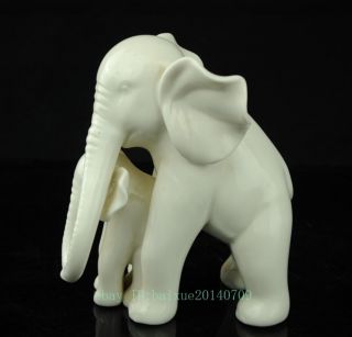 Precious Hand Painted Porcelain Mother Elephant and Calf Figurine c01 2