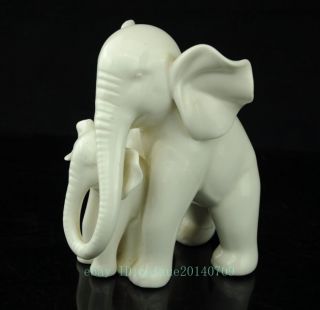 Precious Hand Painted Porcelain Mother Elephant and Calf Figurine c01 3