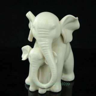 Precious Hand Painted Porcelain Mother Elephant and Calf Figurine c01 6