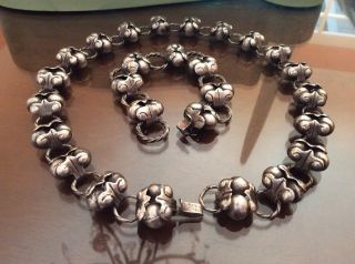 Vintage Mexican Sterling Silver Link Ball Bracelet And Necklace 136.  1 G.