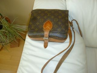 Louis Vuitton Vintage Messenger Handbag