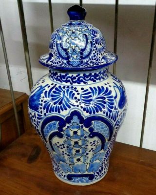 Vtg Uriarte Talavera Pue Mex Mexican Pottery Blue/white 18 " Lidded Vase Signed