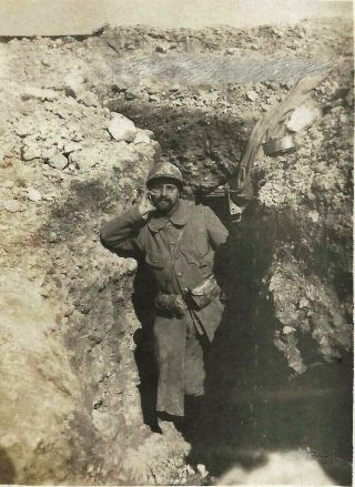 Ww1 - French Soldier In A Trench - Kia In Somme 1916,  Top Photo,
