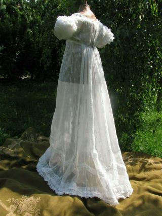 Regency Ladies Dress,  1810 - 1820.
