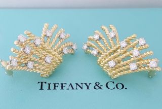 Tiffany & Co Schlumberger Vintage 18k Gold 0.  8 Ct Round Cut Diamond Earrings