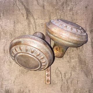 Vintage Victorian Brass Egg and Dart Art Noveau Metal Door Knobs 4