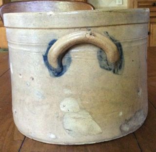 Antique 2 gallon stoneware Crock with handles & cobalt blue accent - 2