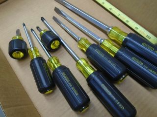 Vintage Stanley USA 8 - Piece Cushion Grip Screwdriver Set with Pouch 5