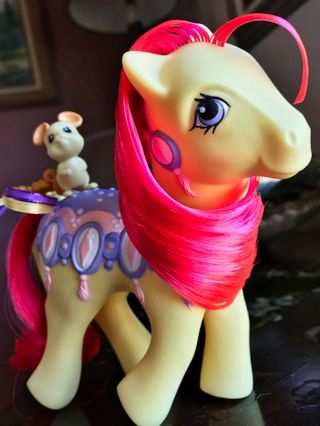 Vtg G1 My Little Pony Merry Go Round DIAMOND DREAMS - RARE Carousel Pony,  Nmint 3