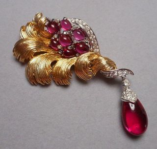 1960s Boucher Brooch Pin 6561 - Plume Spray W/ Faux Ruby Cabochons & Drop