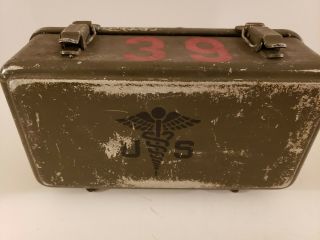 Vintage Wwii Us Military Army Jeep Truck Metal First Aid Kit With Contents Usa