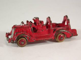 1930s Cast Iron Toy Fire Engine / Ladder Truck 2231 By Hubley In Paint