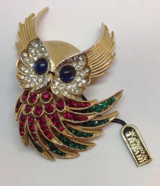 Vintage Signed Trifari Philippe Invisibly Set Ruby and Emerald Firebirds Owl Pin 3