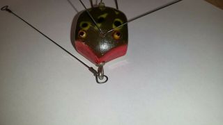 Vintage Creek Chub Weed Bug Frog Color Fishing Lure 1927 2800 Wood CCBCO 5