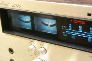 MARANTZ 2245 VINTAGE STEREO RECEIVER, 8