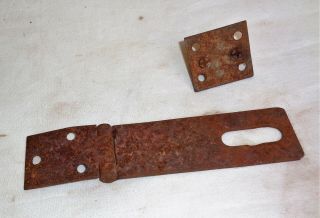 Antique Barn Farm Gate Door Cast Iron Hinged Safety Hasp Latch Lock 6 1/4 