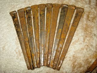 100 Vintage Square Head Nails Antique Wrought Iron Rusty Patina Cut Steel 3.  5 "
