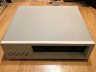Vintage IBM 5150 PC.  Unbelievably Powers On. 2