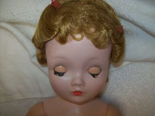 VINTAGE 1950S MADAME ALEXANDER CISSY DOLL IN TAGGED SATIN GOWN 20 INCH TALL 10