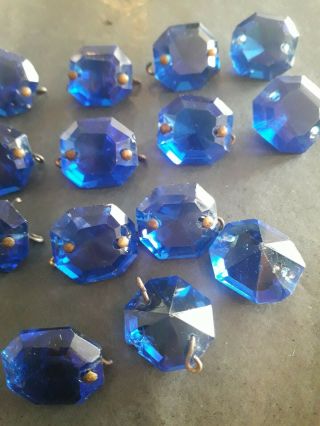 QTY 76 VINTAGE CRYSTAL GLASS GREEN & BLUE CHANDELIER DROPS BUTTONS.  SPARES. 4