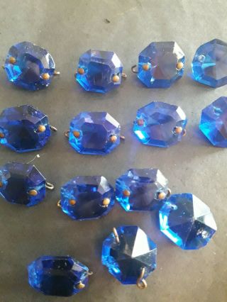 QTY 76 VINTAGE CRYSTAL GLASS GREEN & BLUE CHANDELIER DROPS BUTTONS.  SPARES. 5