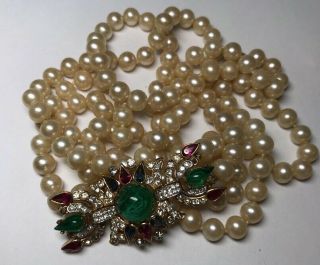 Vintage Signed Trifari Jelly Belly Double Strand Faux Pearl Necklace