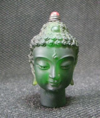 Traditional Chinese Glass Carve Buddha Head Design Snuff Bottle，，，，，，，