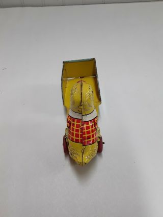 J.  Chein & Co Vintage Tin Toy Easter Chick Pushing Wheelbarrow w/ Wooden Wheels 4