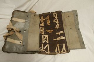 WW2 US Navy Aviator ' s Pilot ' s emergency back pack survival kit M - 592 4