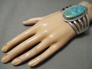 HUGE AND HEAVY VINTAGE NAVAJO CARICO LAKE TURQUOISE STERLING SILVER BRACELET 7