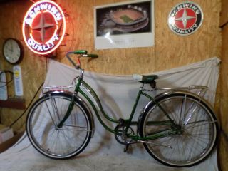 1968 SCHWINN STARLET III LADIES VINTAGE TANK BIKE GREEN JAGUAR HOLLYWOOD RACK S7 4