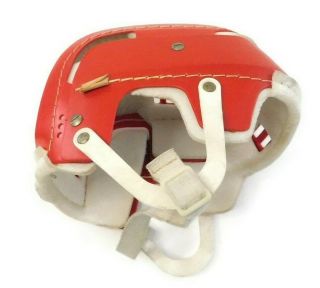 Vintage Red Cooper SKB 100 Hockey Helmet Hurling Skateboard Canada Shape 10