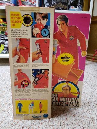 Vintage 1977 Kenner Six Million Dollar Man Steve Austin/ Bionic Grip complete. 2