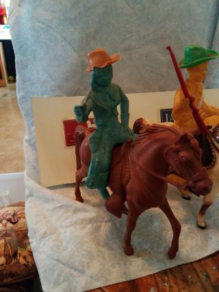 50s - 60s Unique western Cowboy Cowgirl and Indian unpainted 1horse painted Lido 4