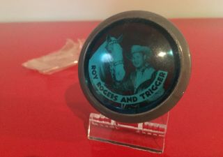 Vintage Yoyo Roy Rogers Trigger Yo - Yo & Display Stand Cowboy Western