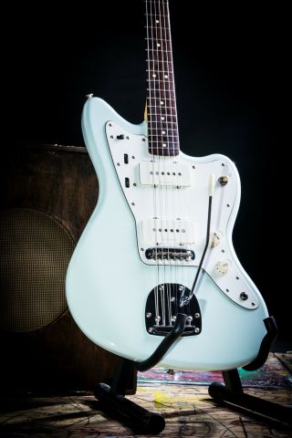 2013 SQUIER BY FENDER VINTAGE MODIFIED JAZZMASTER IN SONIC BLUE OFFSET GUITAR 2