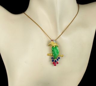 VINTAGE NATURAL JADEITE JADE DIAMOND RUBY SAPPHIRE 14K GOLD BIRD BROOCH PENDANT 2